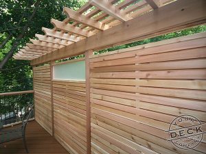 Cedar horizontal privacy screen